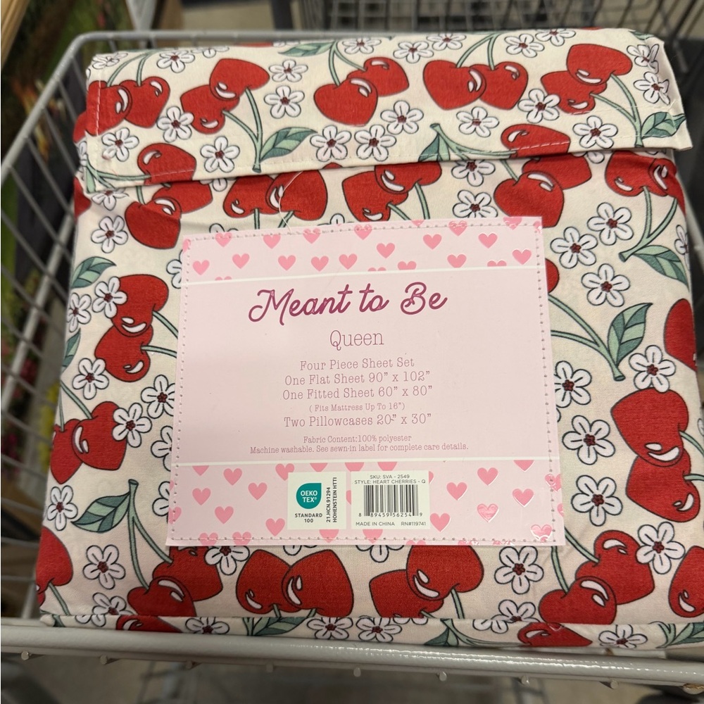 Viral TJ Maxx Meant To Be Queen Cherry & Daisy Sheet Set